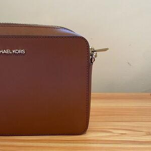 Michael Kors Brown Bag, in like new condition.